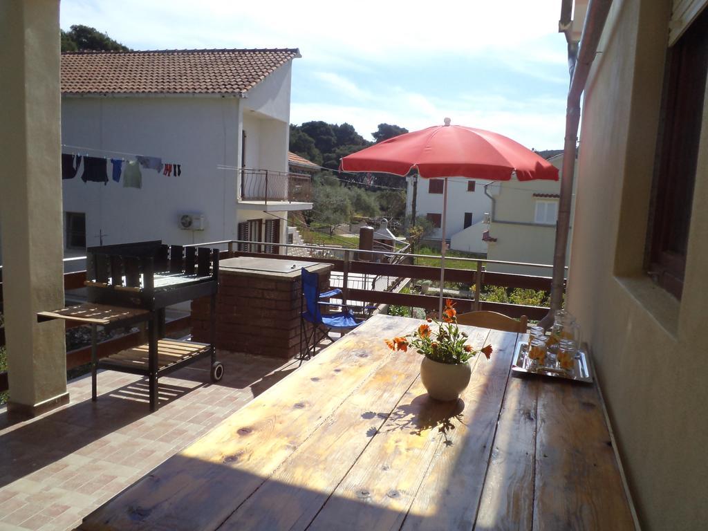Apartment Nella Molat Szoba fotó